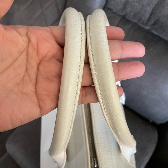 Authentic Balenciaga Two Way Bandolier - Picture 5 of 13